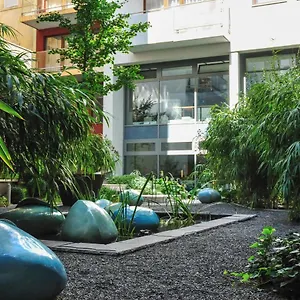  Apartament Urban Oasis With Free Parking Węgry