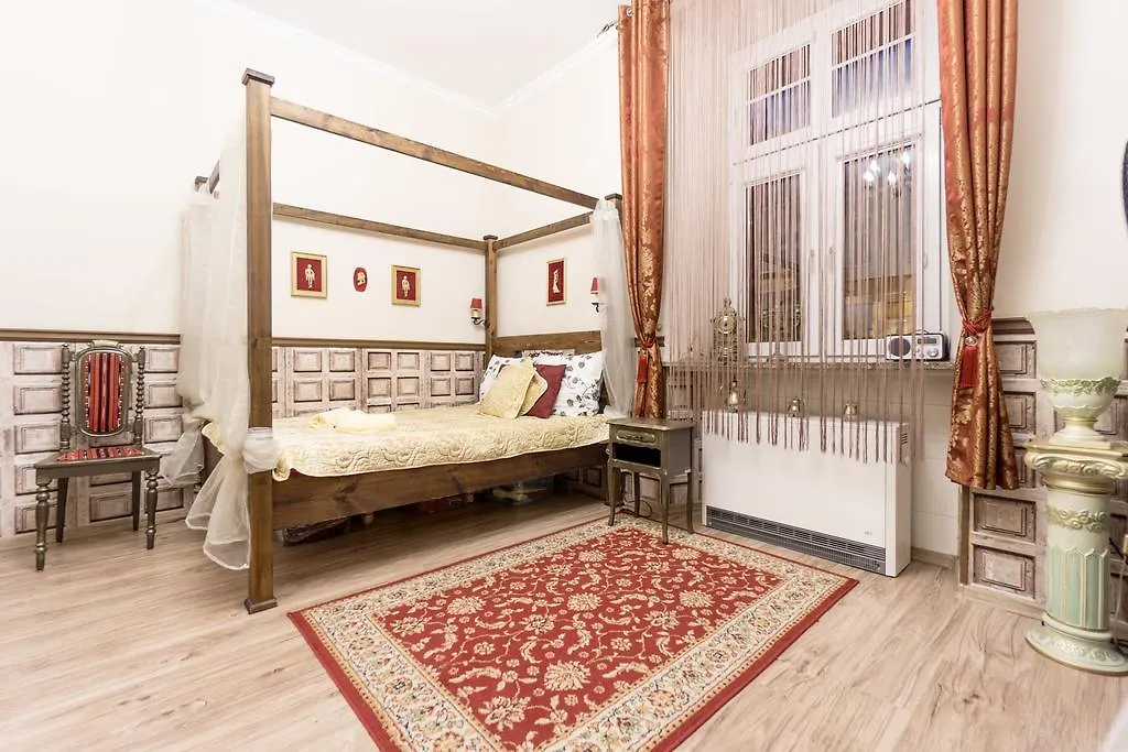 Scarlett Apartment كراكوفيا